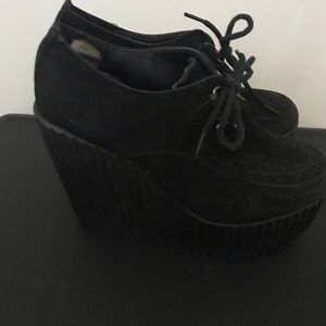 Wild Diva platform creepers